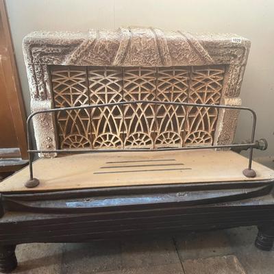 Vintage gas heater insert