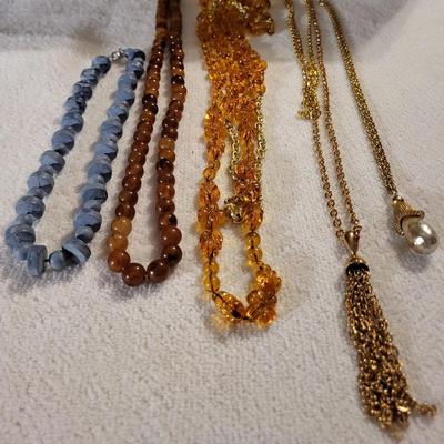 SARAH COVENTRY, THREE BEADED NECKLACES AND TWO CHAIN NECKLACES