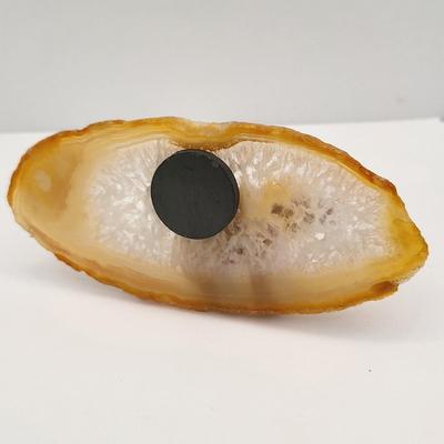 Variety of Agate Items