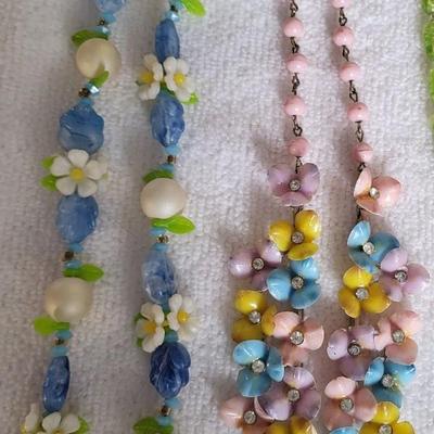 VINTAGE COSTUME JEWELRY