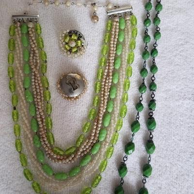 VINTAGE COSTUME JEWELRY