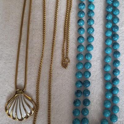 VINTAGE COSTUME NECKL;ACES