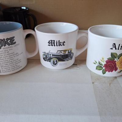 3 Pc. Personalized Mug lot