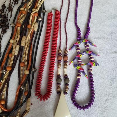 UNIQUE NECKLACES