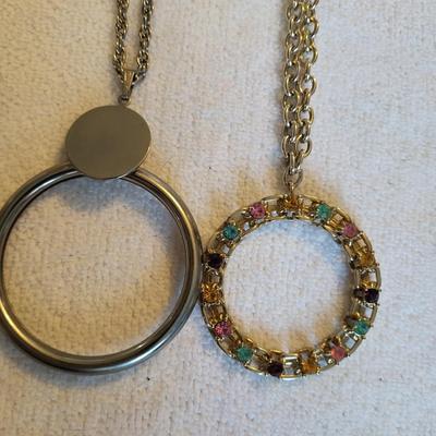 5 PENDANT NECKLACES