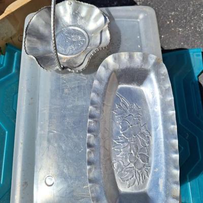 2 Pc. Aluminum Basket & Caddy