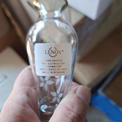 Lenox GArden of Love Vase