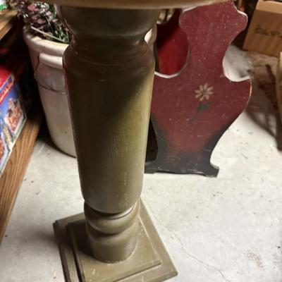 Round end table