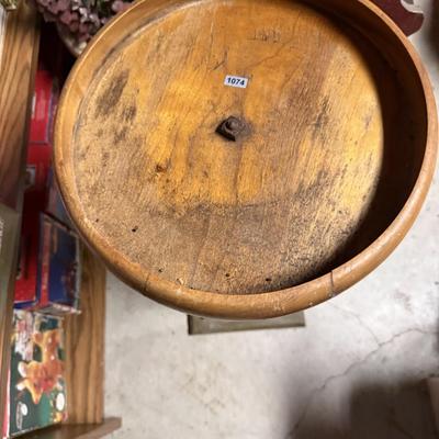 Round end table