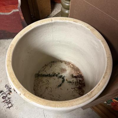 10 gallon Red Wing with handles