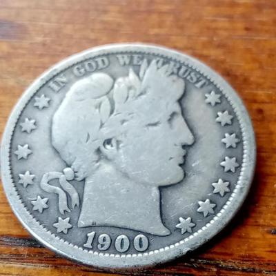 LOT 146 - 1900-O BARBER HALF DOLLAR