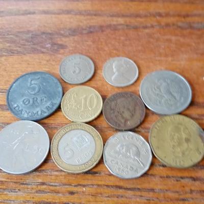 LOT 157 - TEN OLD FORIGN COINS
