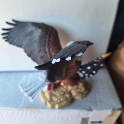 Lenox "Freedom's Guardian" porcelain eagle