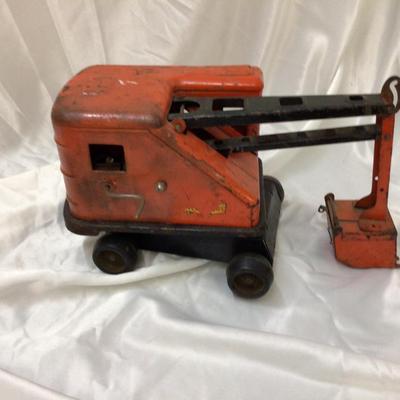 Vintage Scoop Crane Toy