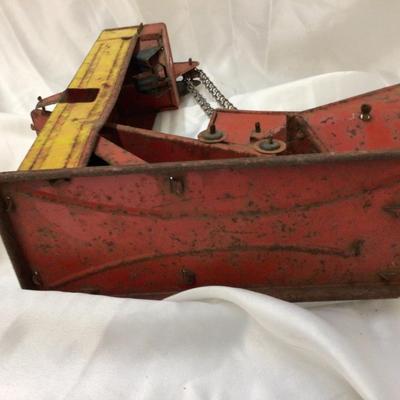 Vintage Conveyor Belt Scoop Metal Toy And Tonka Pickup Truck