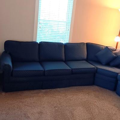CLEAN 3 PIECE BLUE SECTIONAL SOFA IN GREAT CONDITION