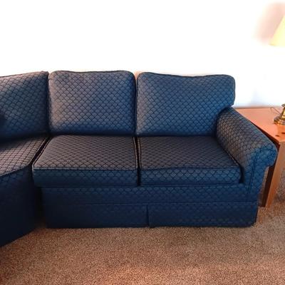 CLEAN 3 PIECE BLUE SECTIONAL SOFA IN GREAT CONDITION