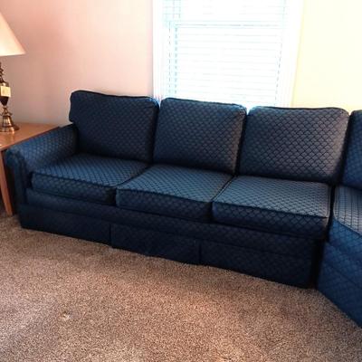 CLEAN 3 PIECE BLUE SECTIONAL SOFA IN GREAT CONDITION