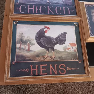 HEN'S/CHICKEN'S FRAMED WALL DECOR