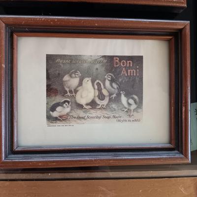 FRAMED CHICKEN WALL ART