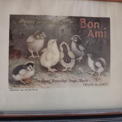 FRAMED CHICKEN WALL ART