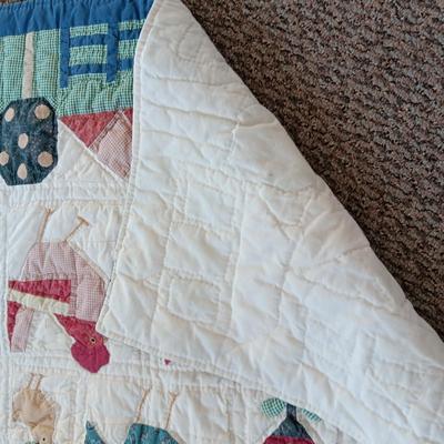 BABY OR WALL HUNG QUILT AND LACEY SEWING MATERIAL
