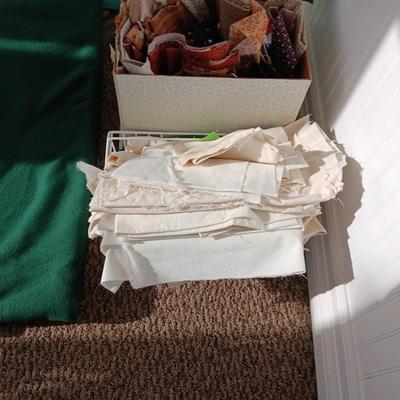 SCRAPS OF SEWING MATERIAL, LARGER PIECES OF FLEECE AND PATTERN BOXES