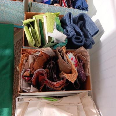 SCRAPS OF SEWING MATERIAL, LARGER PIECES OF FLEECE AND PATTERN BOXES