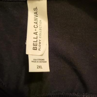 Two Women's Metallica Tank Tops 2XL
