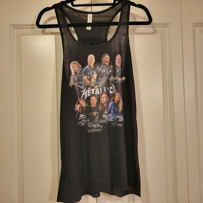 Two Women's Metallica Tank Tops 2XL