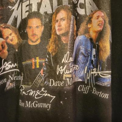 Two Women's Metallica Tank Tops 2XL