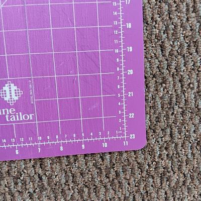 NEW START TO QUILT KIT AND A ROTARY CUTTING MAT