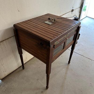 ANTIQUE "SUCCESSFUL INCUBATOR #6"