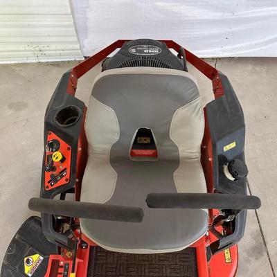 LIGHTLY USED ARIENS EDGE 34 RIDING LAWN MOWER