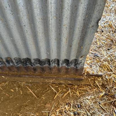 GALVANIZED PORT-A-HUT SHELTER