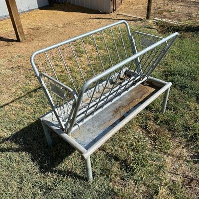 RUGGED RANCH SHEEP & GOAT FEEDER