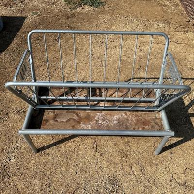 RUGGED RANCH SHEEP & GOAT FEEDER