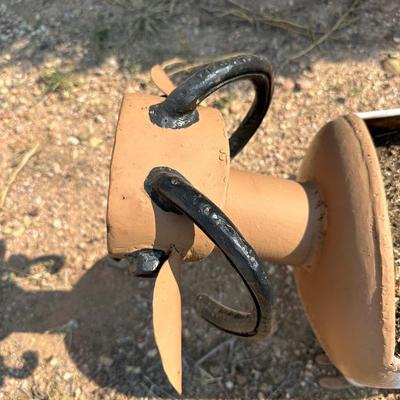 STEEL STEER FLOWER POT