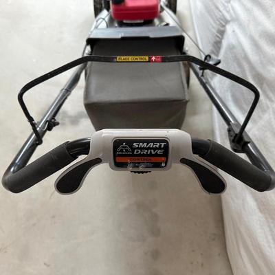 HONDA 3 IN 1 TWIN BLADE LAWN MOWER W/SMART DRIVE