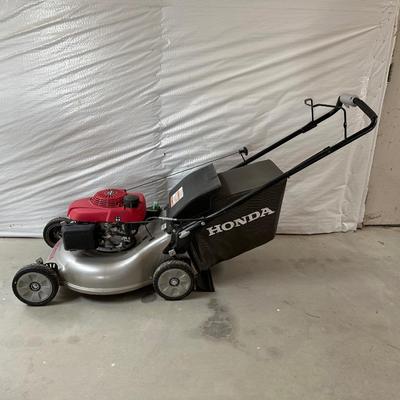 HONDA 3 IN 1 TWIN BLADE LAWN MOWER W/SMART DRIVE