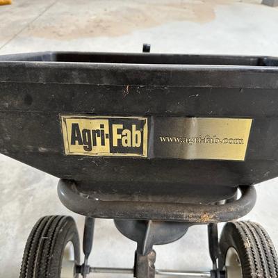 AGRI-FAB PULL BEHIND SEEDER/SPREADER