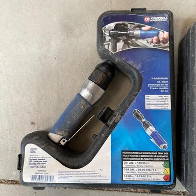 CAMPBELL HAUSFELD AIR IMPACT WRENCH AND CHISEL HAMMER PLUS AN AIR RATCHET