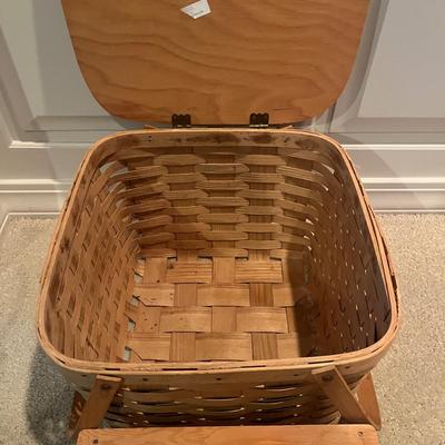Picnic Basket & More Baskets (2KD-MG)