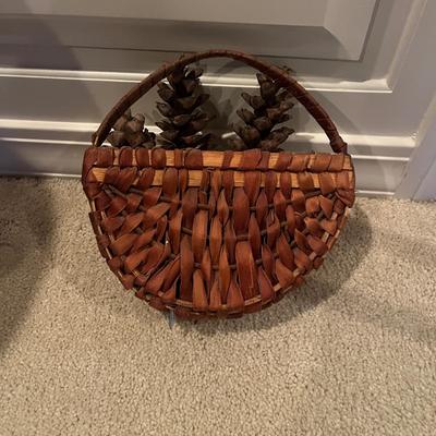 Picnic Basket & More Baskets (2KD-MG)