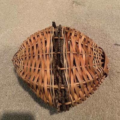 Five Woven Baskets (2DR-MG)