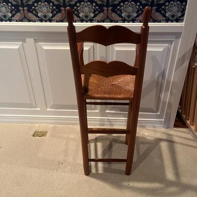 Child’s Woven Seat Highchair (2DR-MG)