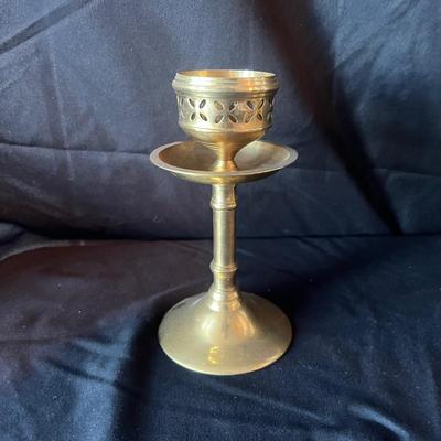 Brass Candleholders with Hurricane Glass (2DR-MG)