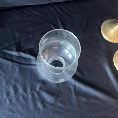 Brass Candleholders with Hurricane Glass (2DR-MG)