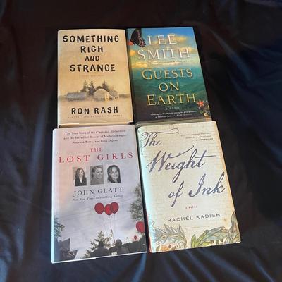 Hardback Novels by Brown, Hillenbrand, King & More (2S-MG)