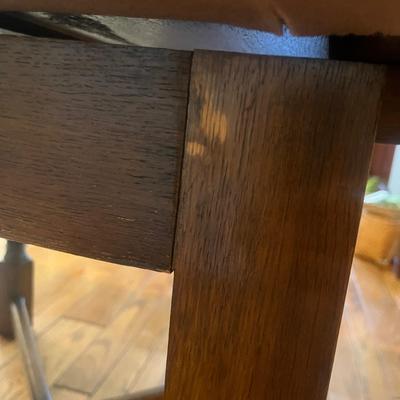 Expandable Dining Table (2KD-MG)